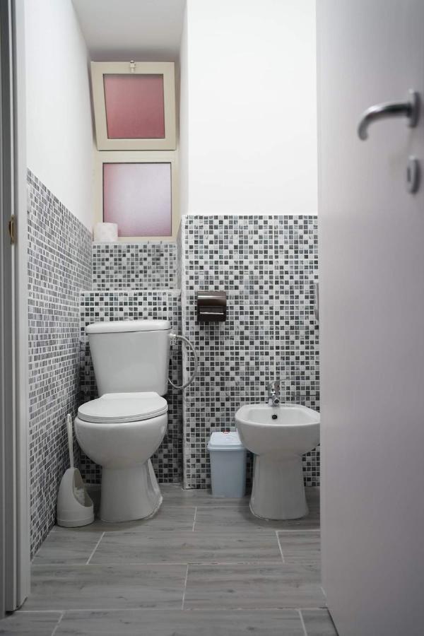 Diamond Rooms คาตาเนีย ภายนอก รูปภาพ